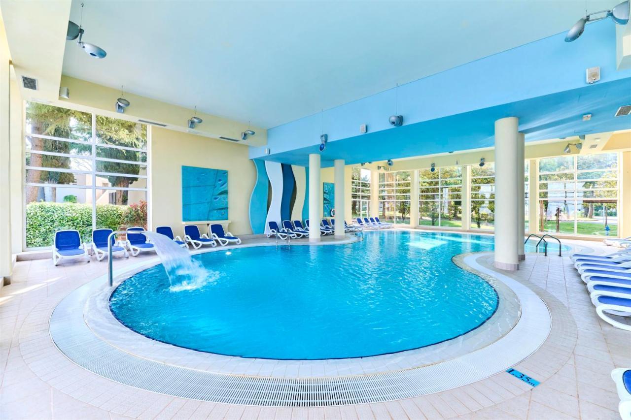 Residence Umag Plava Laguna Bagian luar foto