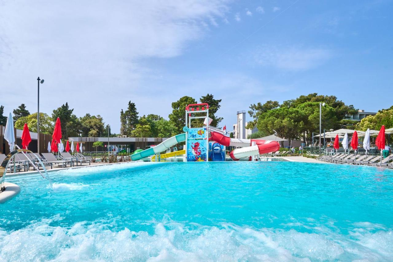 Residence Umag Plava Laguna Bagian luar foto