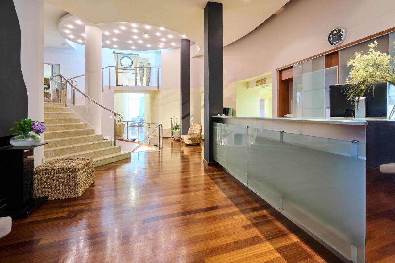 Residence Umag Plava Laguna Bagian luar foto